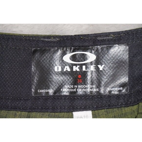 Oakley Men’s Hybrid Shorts Size 36 Green Performance Boardshorts - Picture 4 of 12